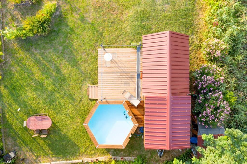 séjour insolite et écologique dans une Tiny house Aigues-Mortes Extérieur photo