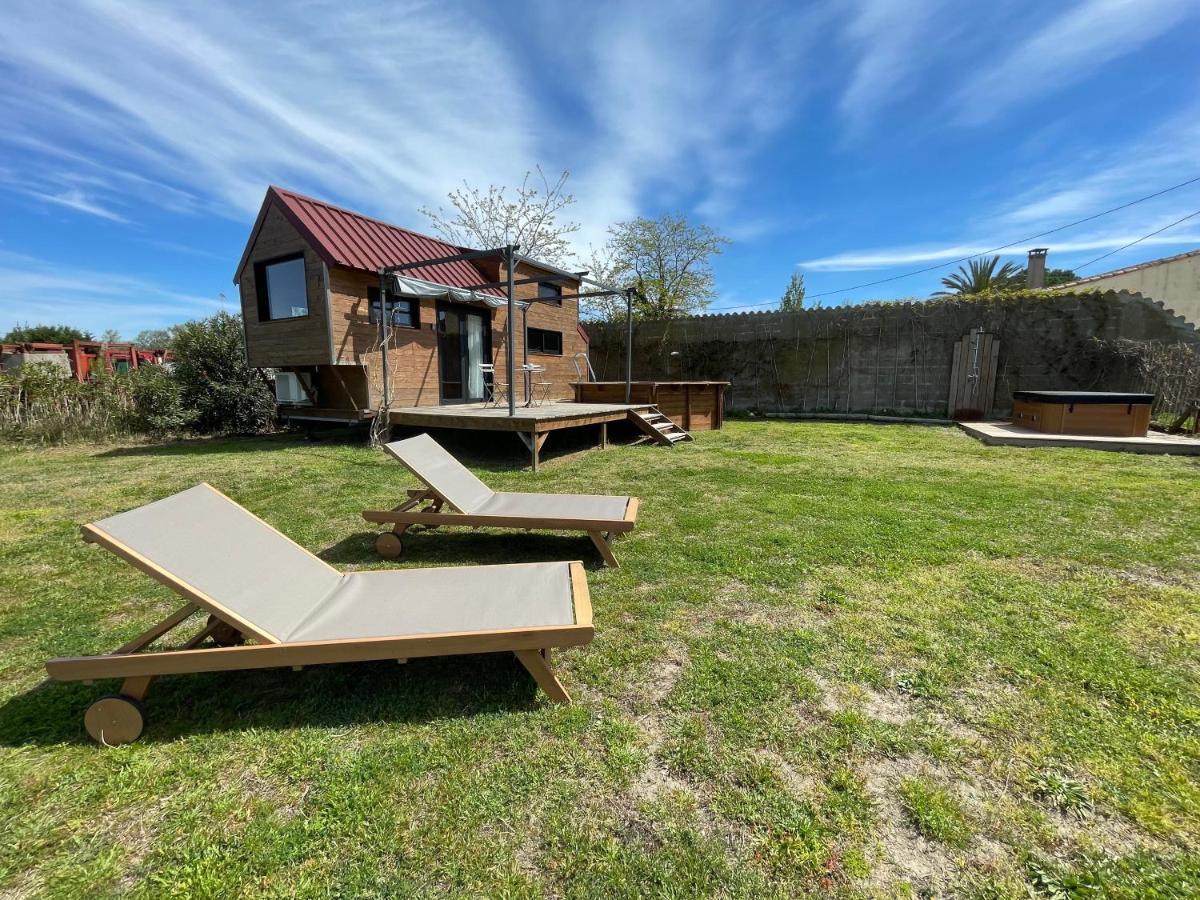séjour insolite et écologique dans une Tiny house Aigues-Mortes Extérieur photo